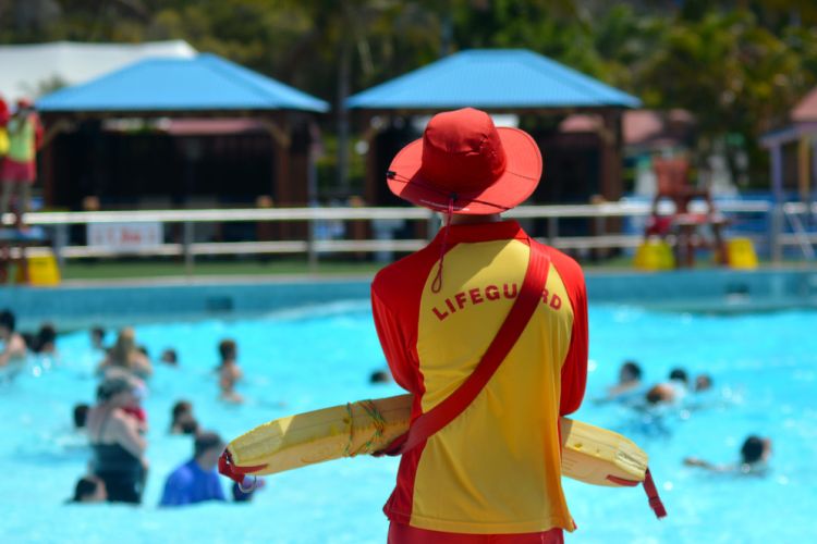 Piscina con Seguridad
