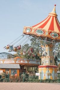 Lesionado en un parque temático